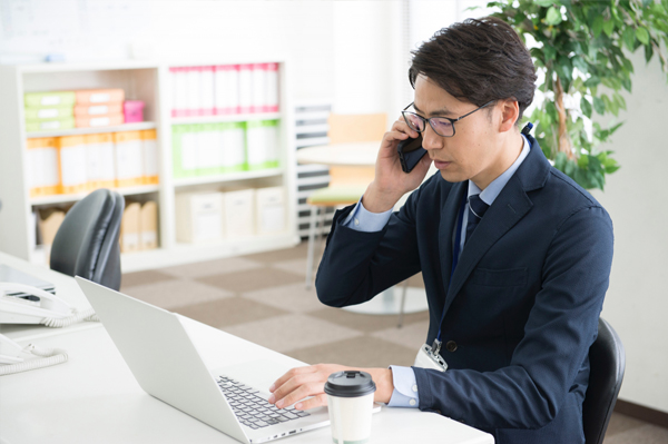 担当者のフォロー